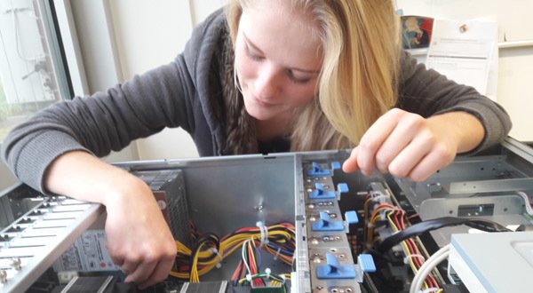 Fachinformatiker/in Systemintegration Fachinformatiker/in Systemintegration