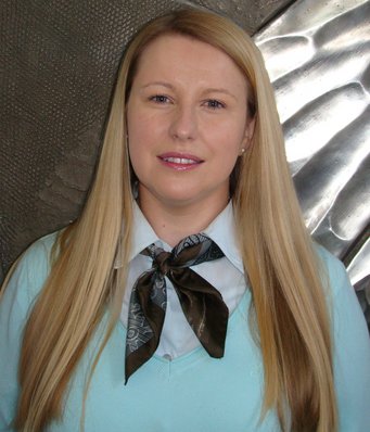 Dr. Anna Maria Janus wurde für ihre Doktorarbeit von der Polnischen Gesellschaft für Materialkunde ausgezeichnet. Dr. Anna Maria Janus wurde für ihre Doktorarbeit von der Polnischen Gesellschaft für Materialkunde ausgezeichnet.