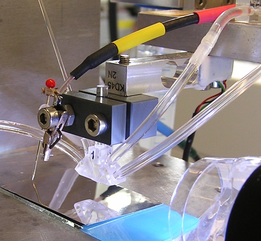 Picture of the Scanning Flow Cell Picture of the Scanning Flow Cell