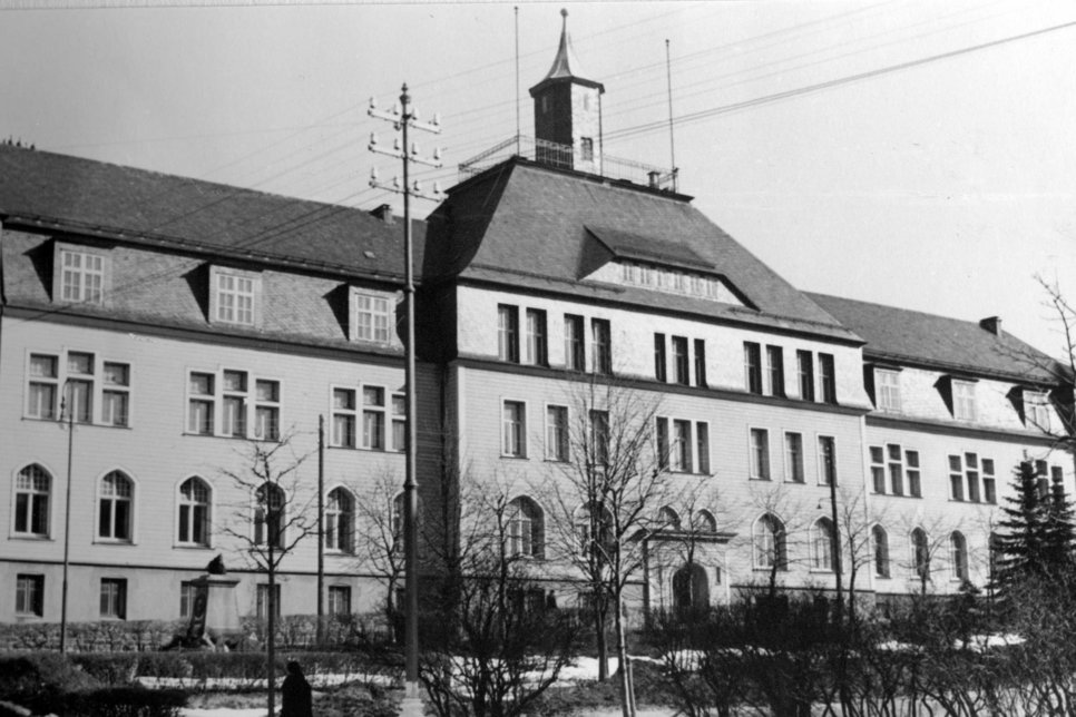 Die Bergakademie Clausthal, unter deren Dach das KWIE eine vorläufige Unterkunft fand.