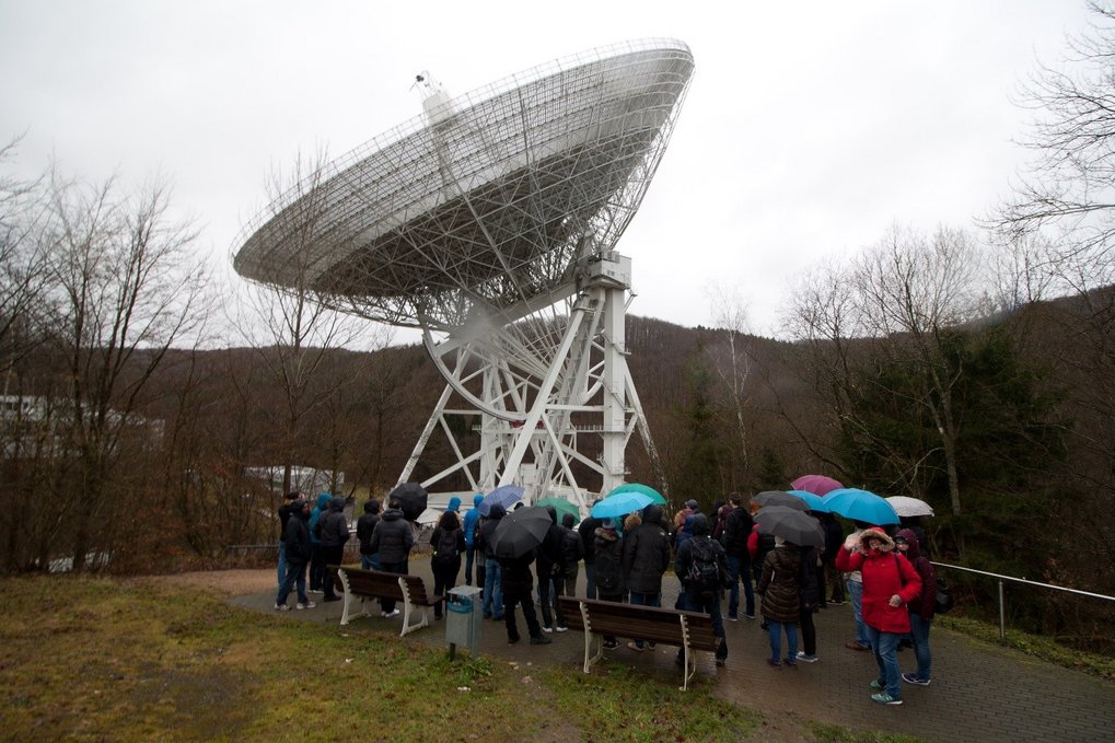 At the radio telescope in Effelsberg At the radio telescope in Effelsberg
