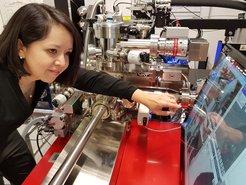 Dr. Jazmin Duarte did atom probe tomography measurements to characterize the sample and see the oxide distribution.