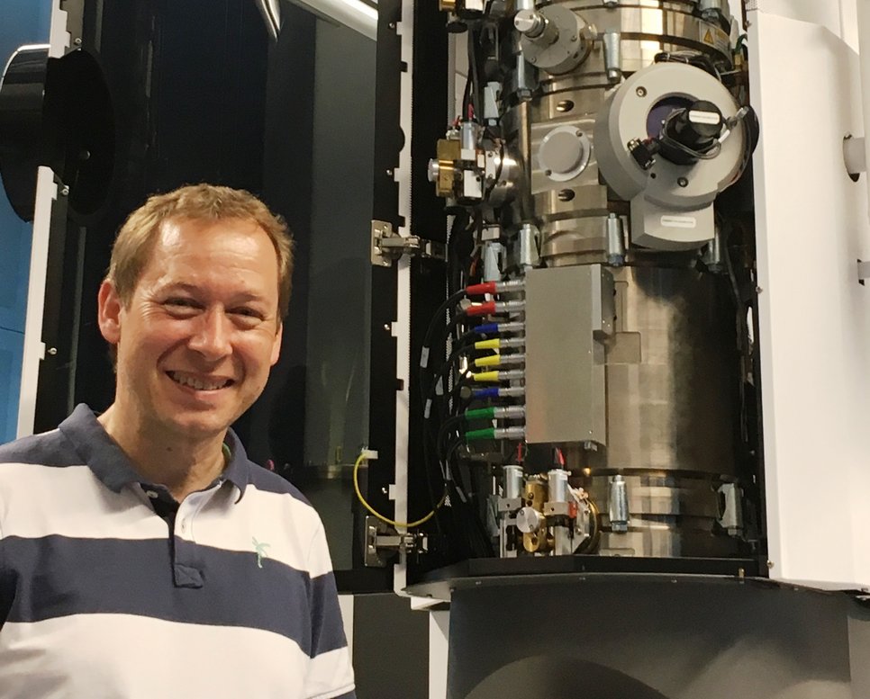 Der Europäische Forschungsrat unterstützt Prof. Gerhard Dehm, Direktor am Max-Planck-Institut für Eisenforschung, mit einem Advanced Grant von 2,5 Millionen Euro für sein Projekt zum Design von Korngrenzen.