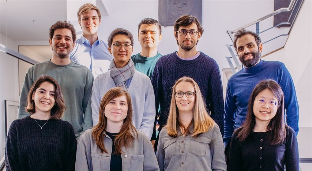 Die Doktorandenvertretung des Max-Planck-Instituts für Eisenforschung. Die Doktorandenvertretung des Max-Planck-Instituts für Eisenforschung.