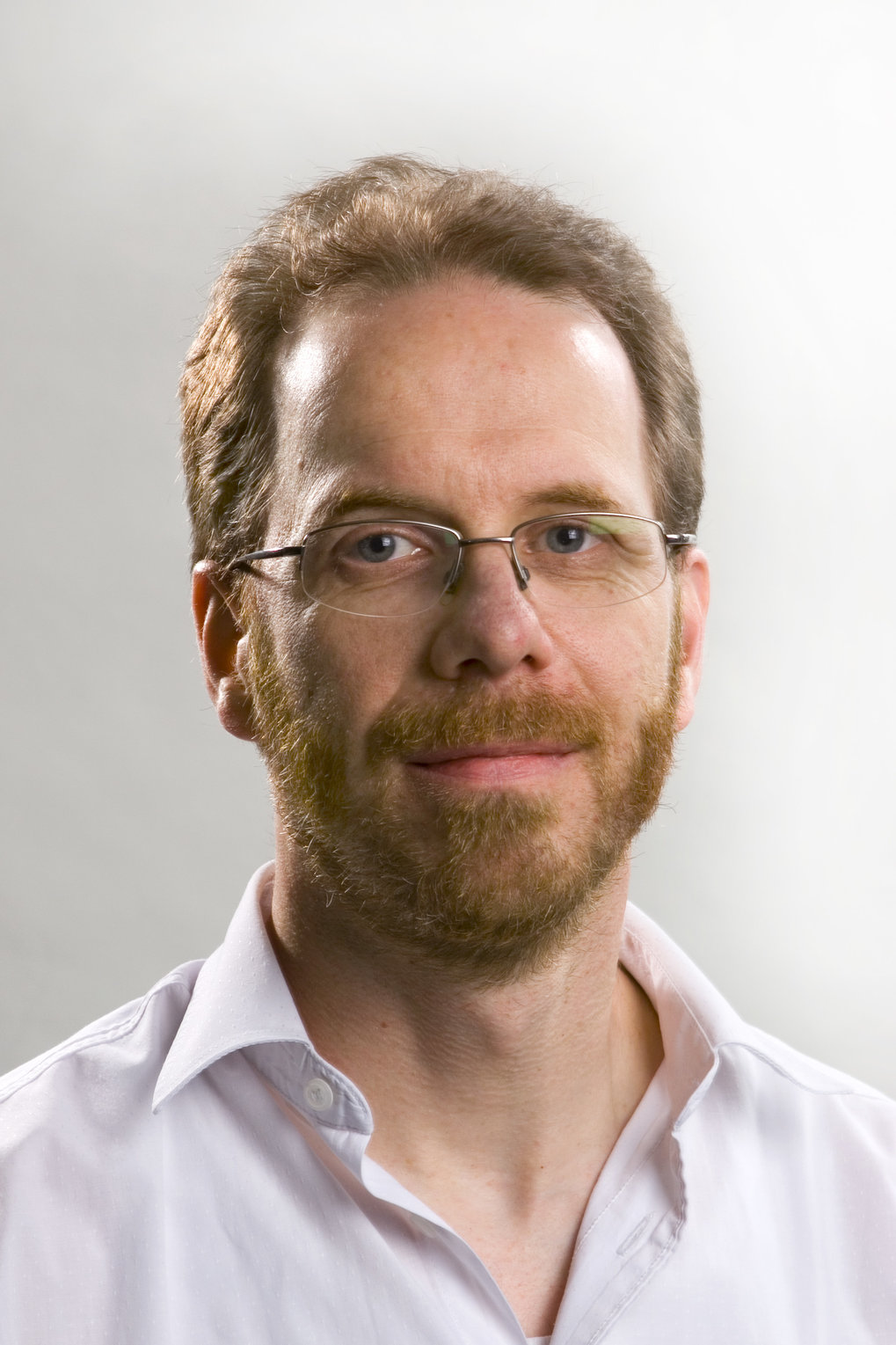 Dr. Franz  Roters