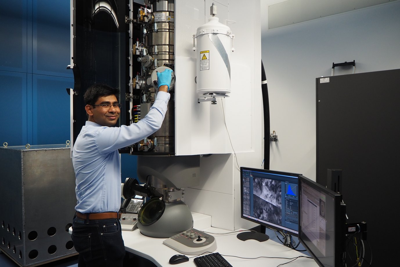 Dr. Rajaprakash Ramachandramoorthy joined the MPIE in August 2020 and is heading the group "Extreme Nanomechanics".