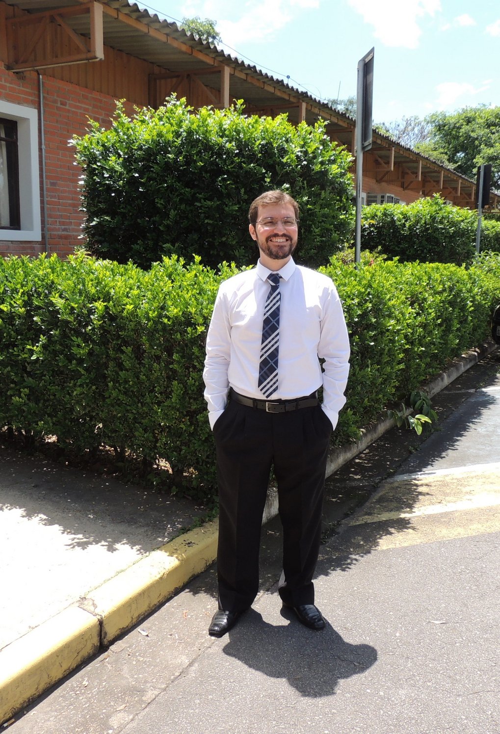 Dr. Isnaldi Souza Filho won the Award for the Best National PhD Thesis 2019 in Brazil. Dr. Isnaldi Souza Filho won the Award for the Best National PhD Thesis 2019 in Brazil.