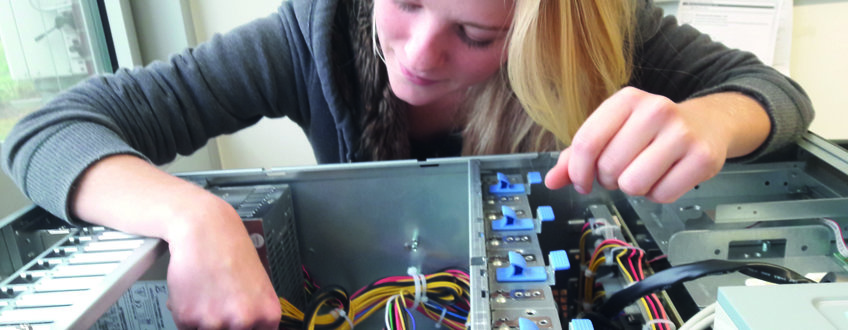 Ausbildung Fachinformatiker Systemintegration (m/w/div) Ausbildung Fachinformatiker Systemintegration (m/w/div)