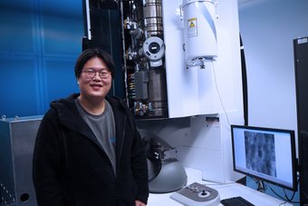 Dr. Chanwon Jung wurde mit einem Alexander von Humboldt-Stipendium ausgezeichnet und arbeitet am MPIE an thermoelektrischen Materialien. Dr. Chanwon Jung wurde mit einem Alexander von Humboldt-Stipendium ausgezeichnet und arbeitet am MPIE an thermoelektrischen Materialien.