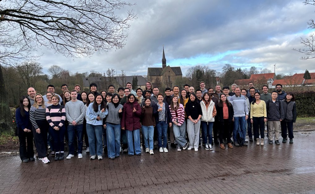 Department Structure and Nano-/ Micromechanics of Materials and Group Nanoanalytics and Interfaces