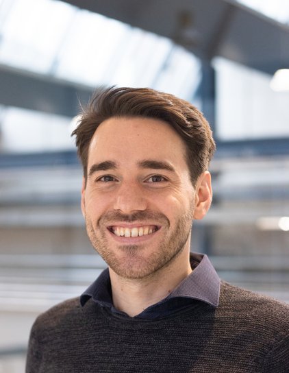 Image of Dr. Peter Schweizer